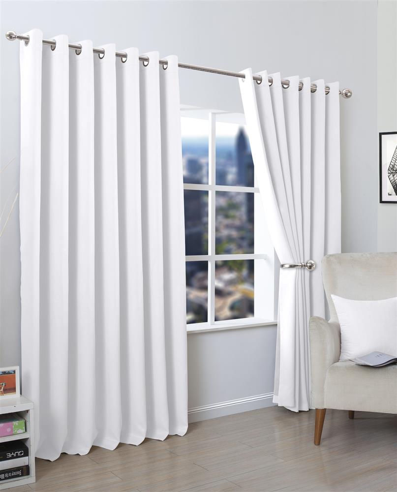 Plain White Curtains For Bedroom / Bedroom curtains are decorative and ...